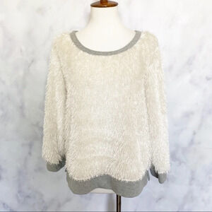 Mododoc Eyelash 3/4 Sleeve Sherpa Ivory‎ Sweatshirt